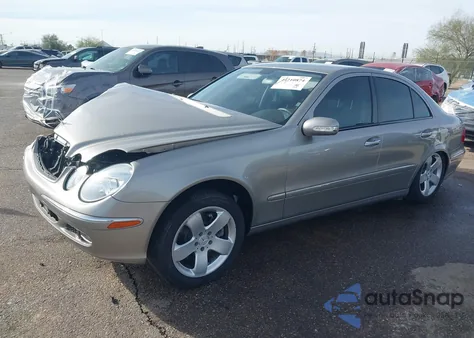 2006 Mercedes-Benz E 500 4Matic z USA, uszkodzony, nr VIN WDBUF83JX6X207674